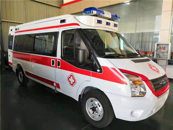 文山市福特V362救护车